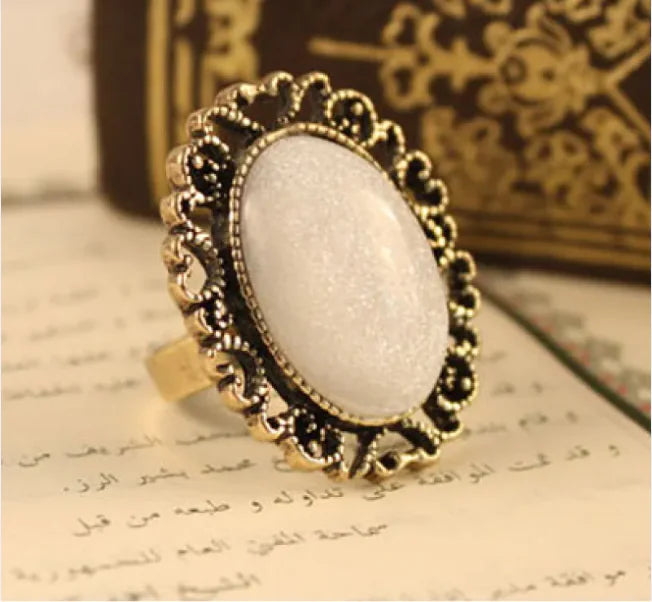 Vintage Oval Gemstone Floral Ring for Women