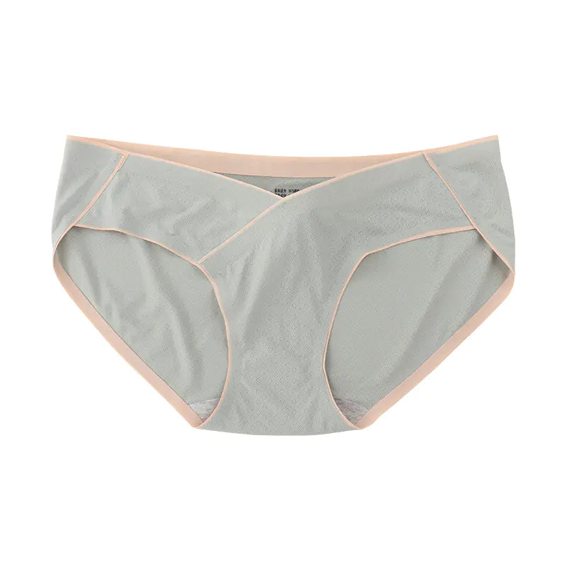 Seamless Maternity Underwear for Postpartum Comfort