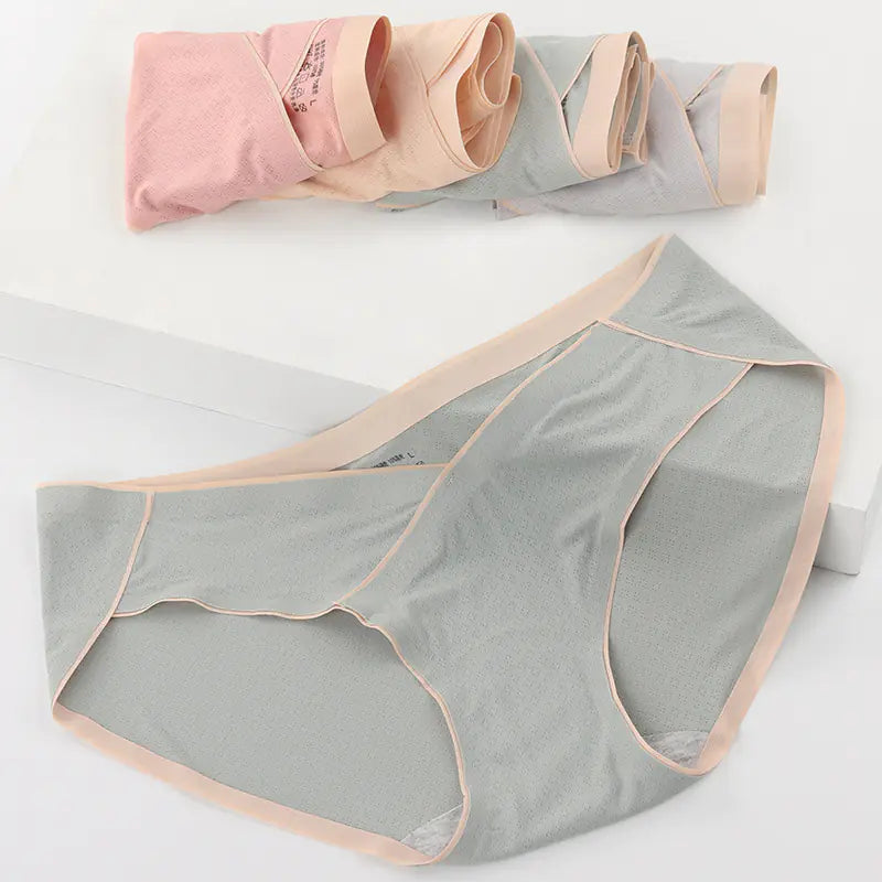 Seamless Maternity Underwear for Postpartum Comfort