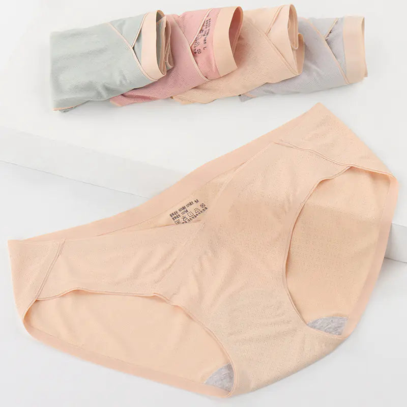 Seamless Maternity Underwear for Postpartum Comfort