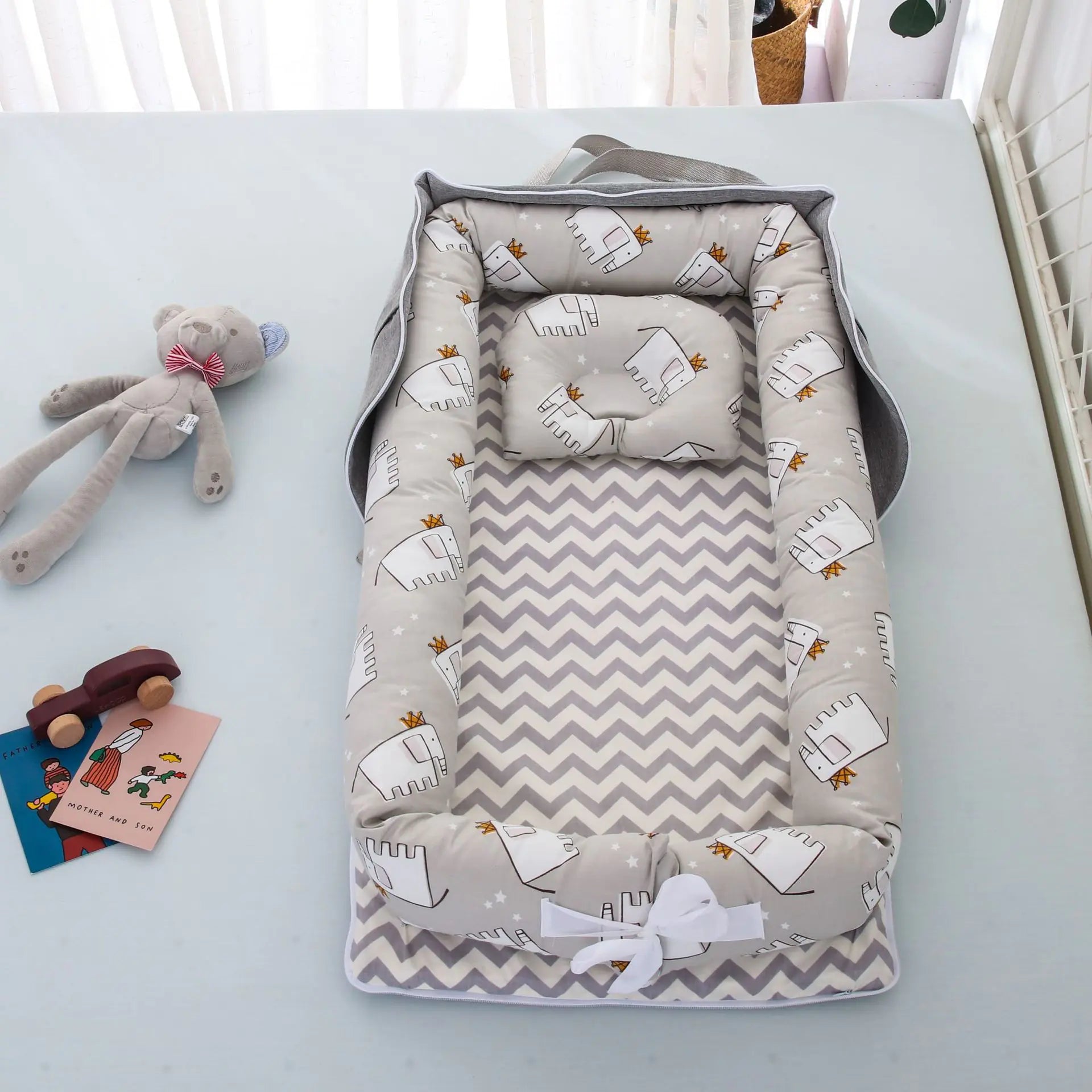 Portable Foldable Baby Bed in Cotton Material